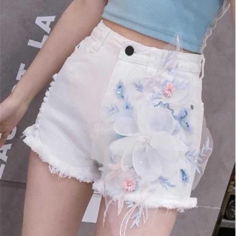 

Women s Summer High Waist Denim Shorts - Loose Fit Distressed Embroidered White Stretchy Wide Leg Shorts 2XL