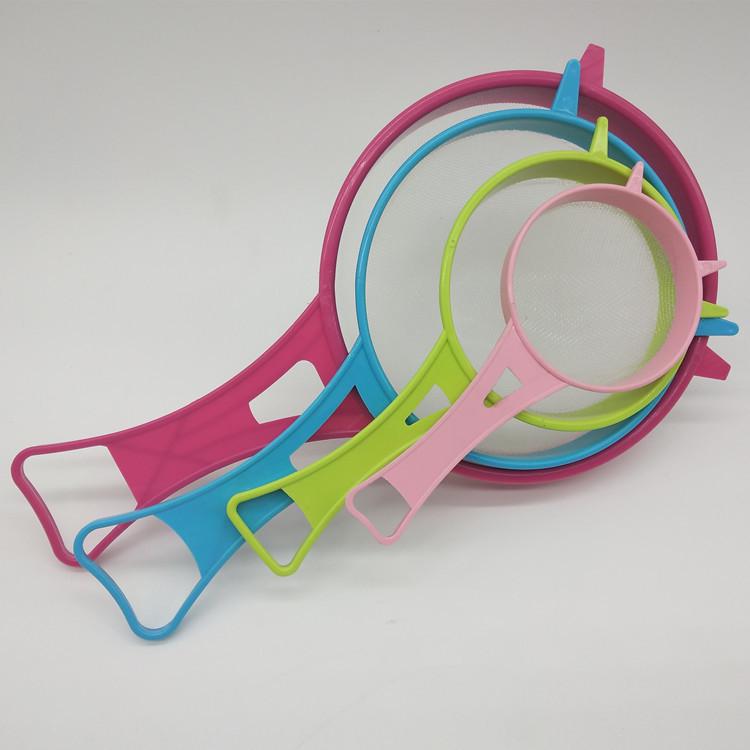 Set di Setacci a Rete in Plastica Portatili con Foro per Appendere - Multifunzionale, Filtro Anti-otturazione per Farina e Latte di Soia.