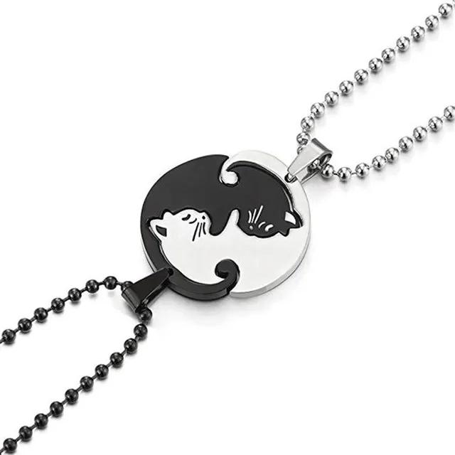 Couple Heart Necklace Cute Cartoon Cat Pendant Necklace Simple Color Black Animal Necklace Jewelry Gift For Girl Boys