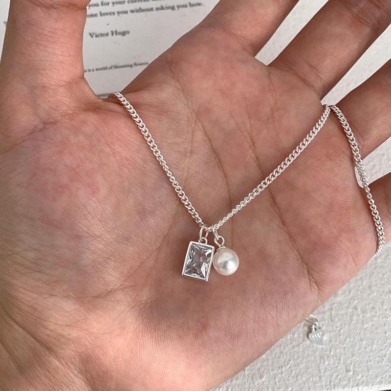

New 925 Sterling Silver Woman Necklace Personality Charm Geometric Shape Pendant Choker Birthday Gift Exquisite Jewelry платиновий