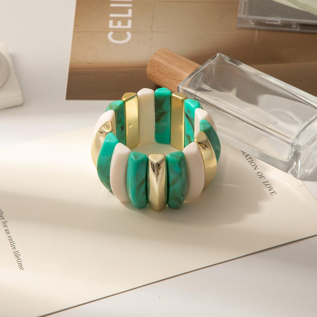 Acryl Unregelmäßiges Spleißen Geometrisches Armband Persönlichkeit Nische Übertriebenes Temperament Mode Einzigartiger High-End-Schmuck