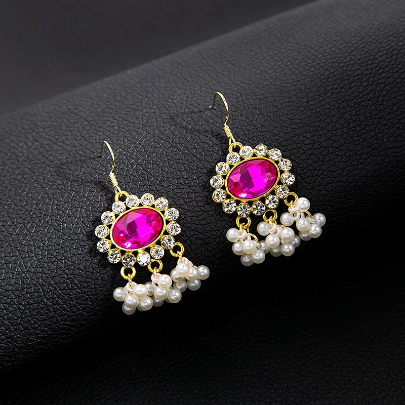 Bohemian Gemstone Necklace Set, Light Luxury Hollow Fringed Pearl Stud Earrings, Retro Literary Temperament Accessories