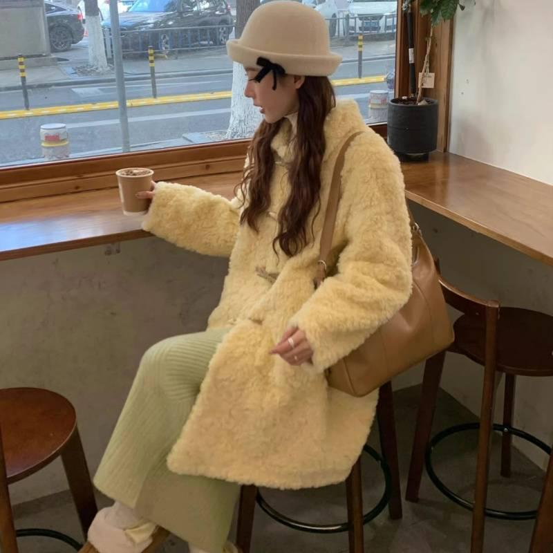 

Пальто средней длины в корейском стиле 2025 года из экокожи в стиле колор-блок с пуговицами-рожками для женщин L 60-70kg