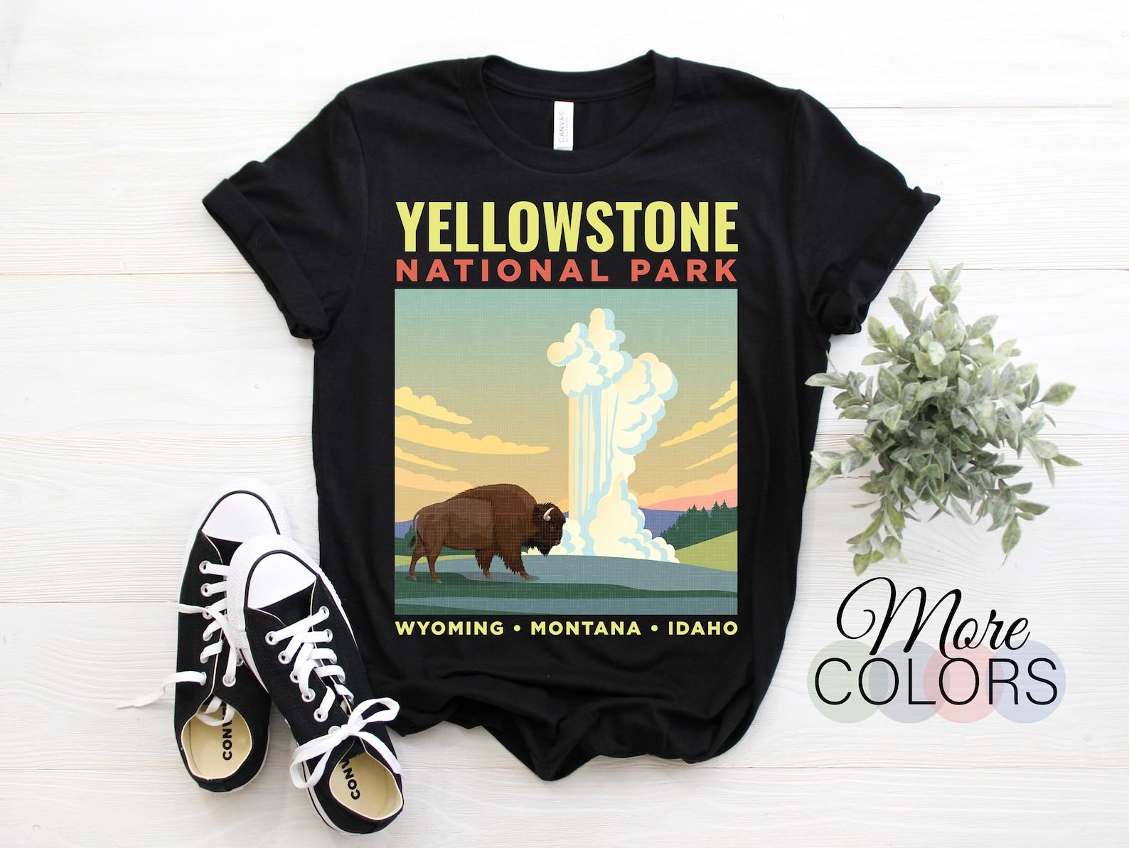 Yellowstone National Park US Vintage Retro T-Shirt, USA Wyoming Parks Lover Retro Gifts, Adventure Camping Hiking Travel Souvenirs Present, 130