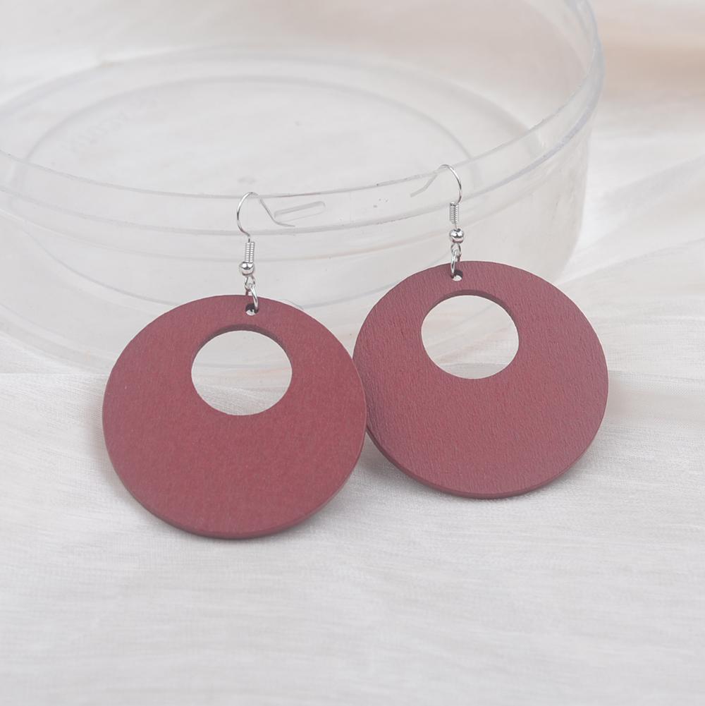 Hollow Big Round Circle Wood Pendant Earrings Eye Catching Women Exaggerated Minimalist Simple Geometric Jewelry Brincos Present GiftExaggerated