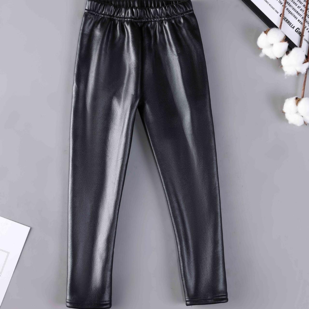 

Утепленные теплые детские штаны из искусственной кожи, облегающие леггинсы для девочек в карамельных тонах на осень-зиму 160