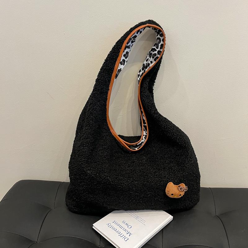 Personalized fashion trend large-capacity tote bag autumn and winter new bag 2025 casual women's texture shoulder bag