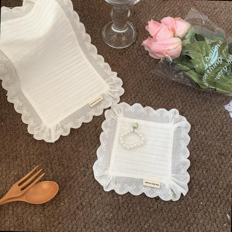 Korean Style Soft Flounced Lace Ruffle Placemats Non-Slip Dustproof Table Pads for Living Room Tea Table Decor