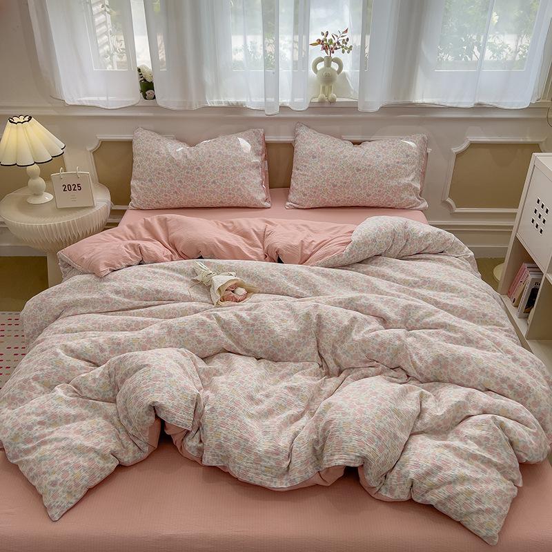 Ins wind bed four-piece spring small fresh quilt cover cartoon washed cotton bed sheet school dormitory bed three-piece set