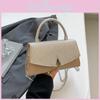 V Fashionable Letter Decoration With Glossy Material Women Chain Crossbody Bag