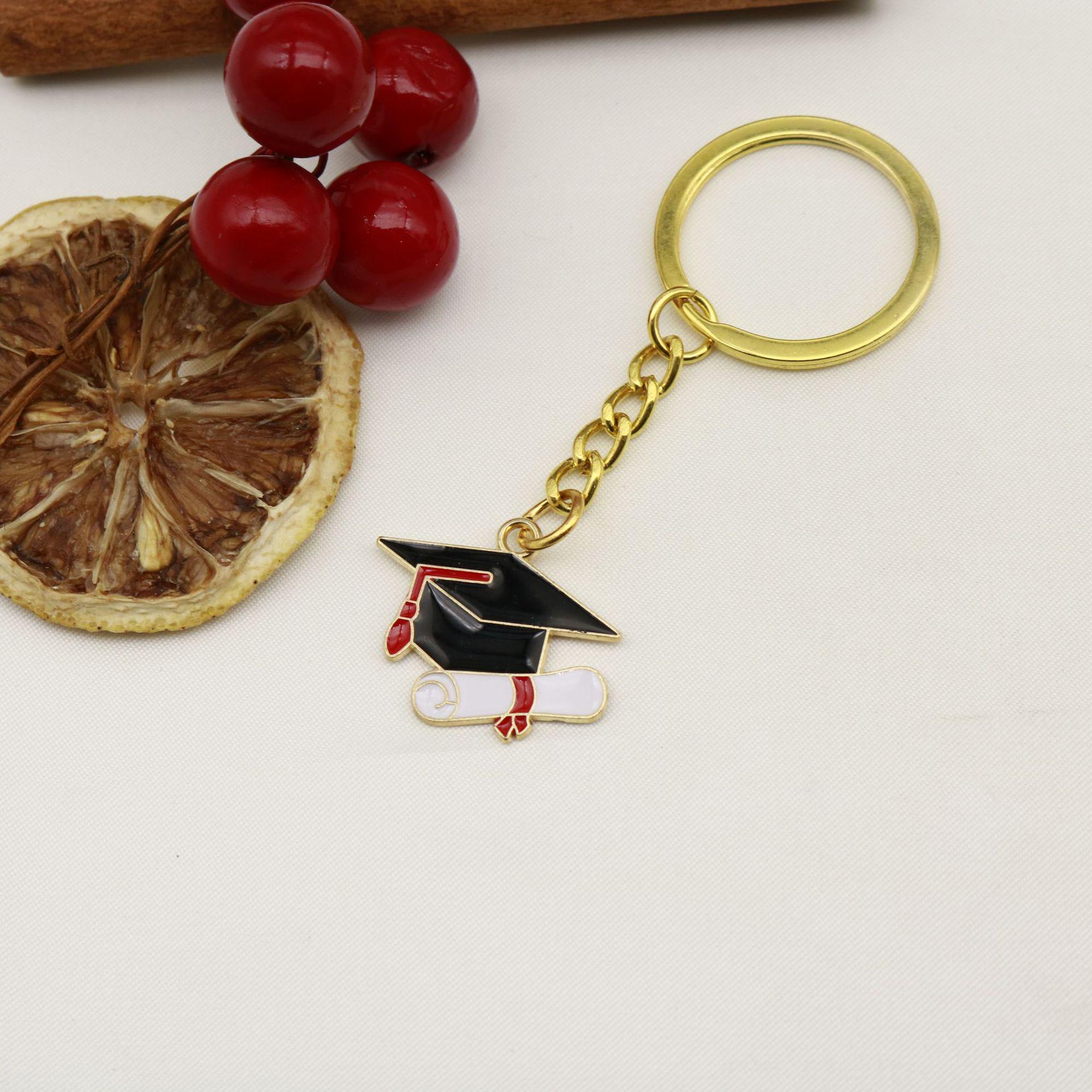 100 Points Keychain Pendant - Student Graduation Gift & Prize