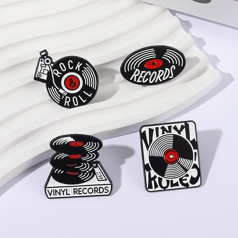 Retro Black Vinyl Record Player Enamel Pin Rock And Roll CD Player Nostalgic Brooches Lapel Badge Jewelry Gifts For Friends