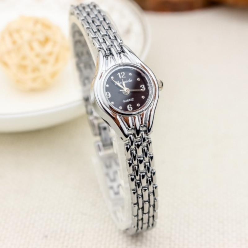 Ladies' Watch Stylish Compact Quartz Watch