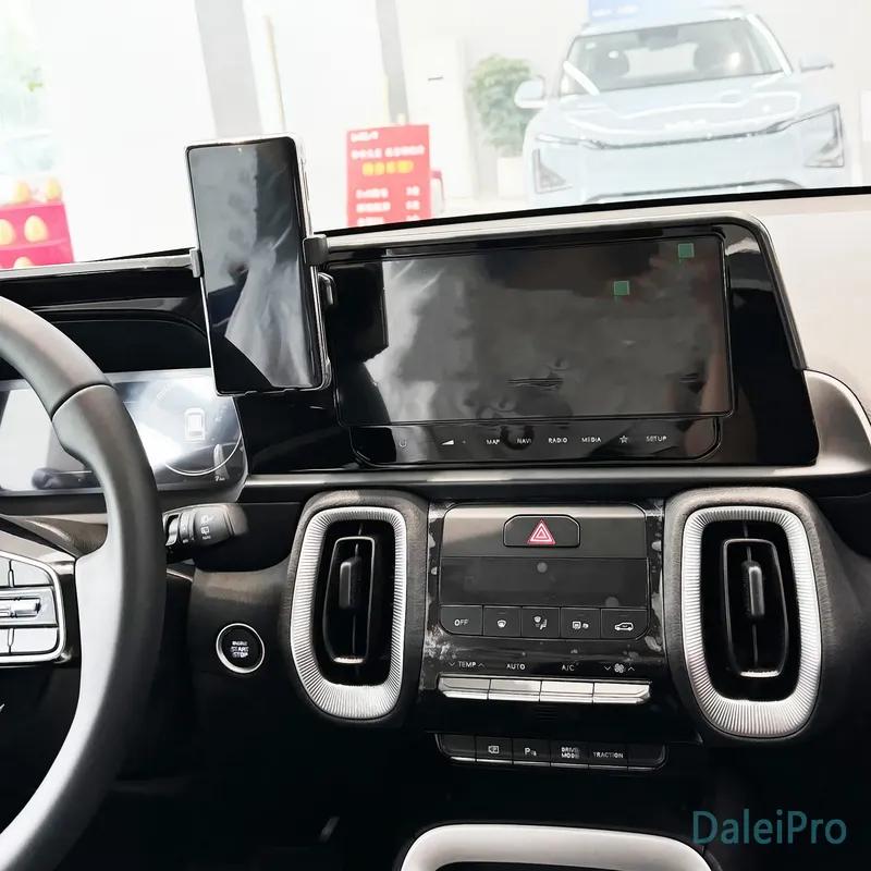 For KIA Sonet 2024 Car Phone Holder Screen Fixed Base 15W Wireless Charging Stand Gravity Mobile Phone Mounts Car Accessories