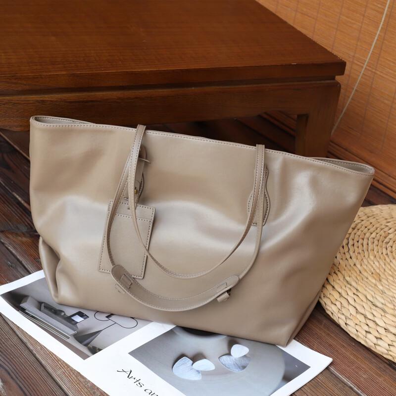 Dou Xiaozhu Retro Soft Leather Large Tote Bag
