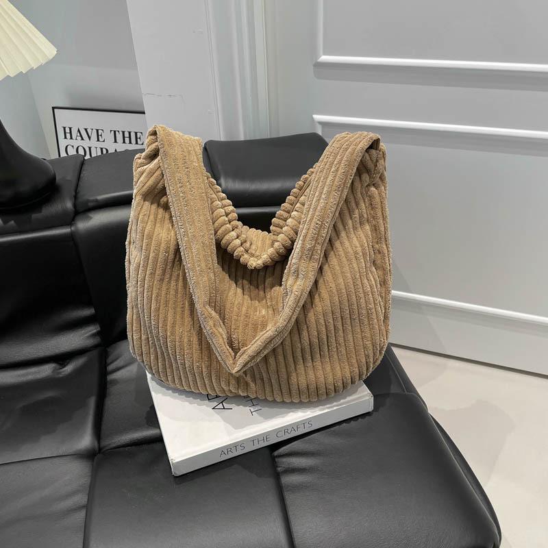 2025 Flannel Big Bag Women's Large-capacity Commuter Tote Bag Simple Autumn Shoulder Oblique Span Bag Corduroy