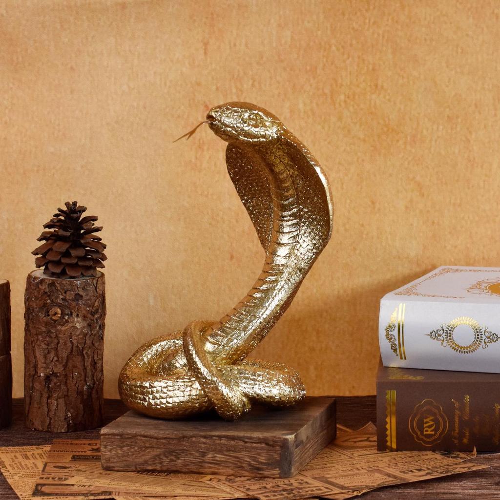 Golden Cobra Light Luxury Ornament for Living Room or Office Decor