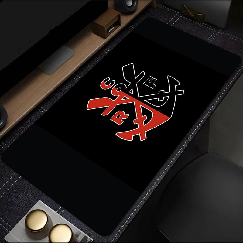 FLAMENGO Shield Emblem mouse pad, rubber base, esports desk mat, mouse pad for gamers and office use, gaming desk , easy to clean mat
