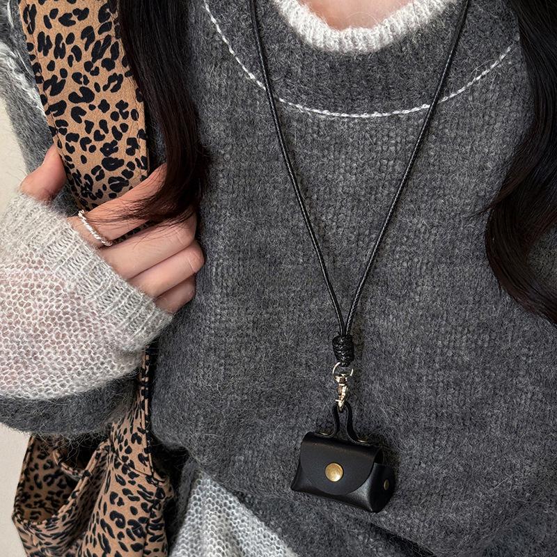 Retro Leather Coin & Earphone Pouch Necklace - Versatile Commuting Sweater Chain, High-End Jewelry.