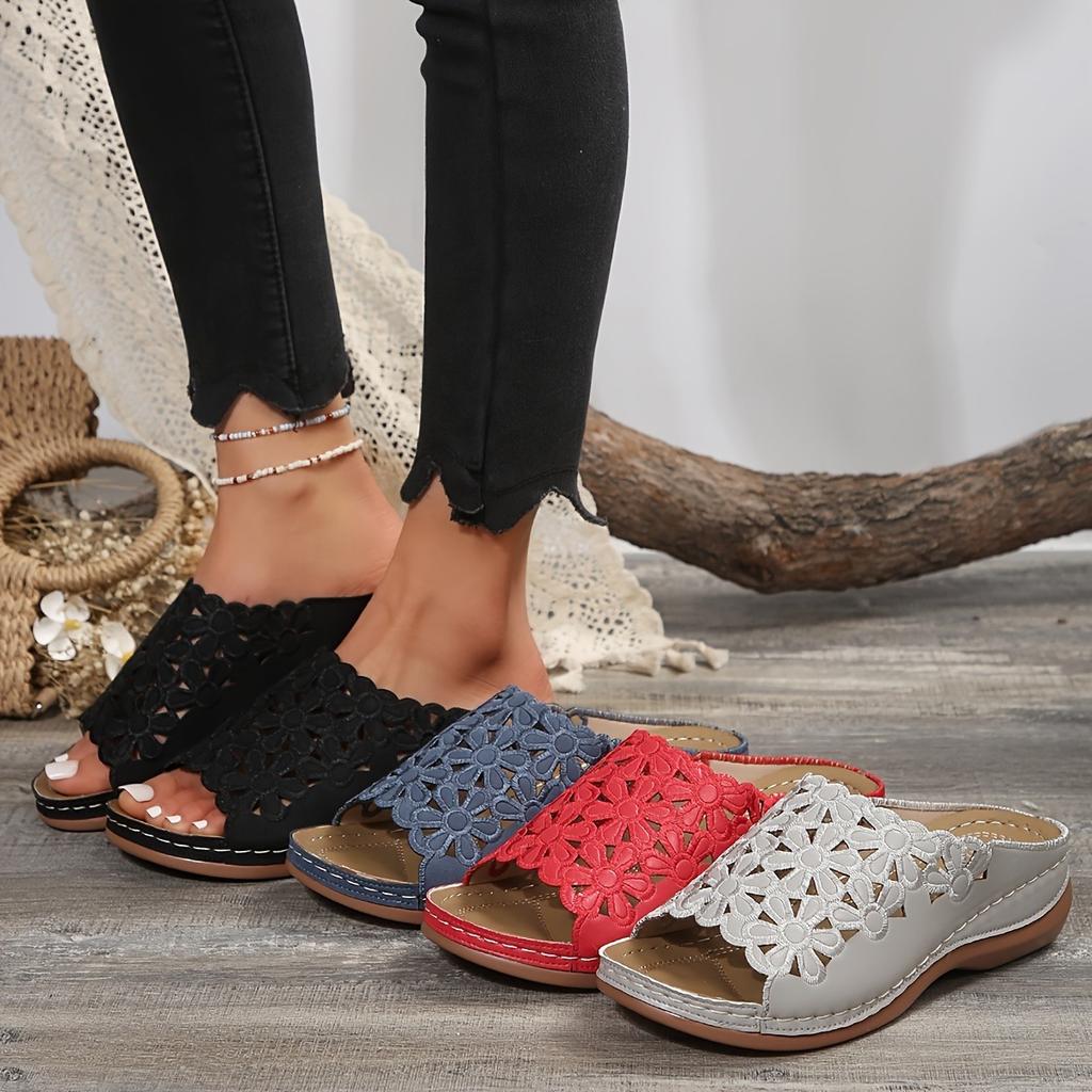 Dámské květinové vyřezávané nazouváky, jednobarevné boty na klínku s měkkou podrážkou a otevřenou špičkou, ležérní letní nazouvací sandály