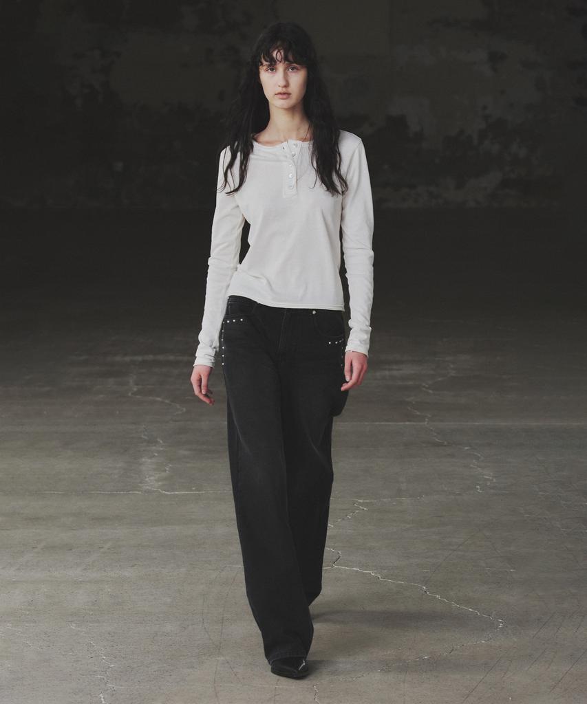 Insilence Woman Studded Denim Black