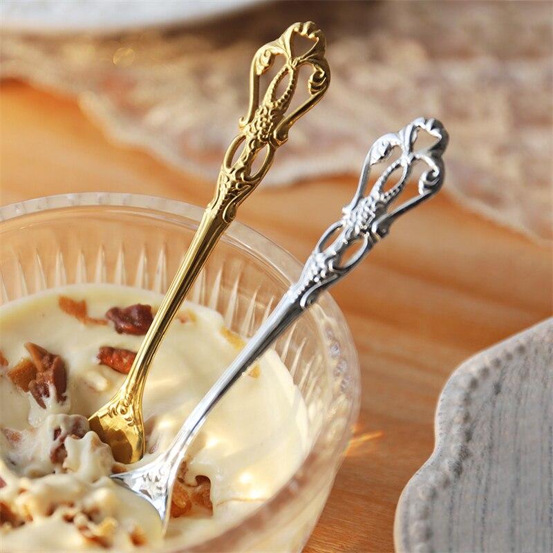 2 Stück Vintage Löffel Gabel Set Edelstahl für Kaffee Tee Snacks Obst Dessert Küchenwerkzeuge Teelöffel Kaffeezubehör Gold