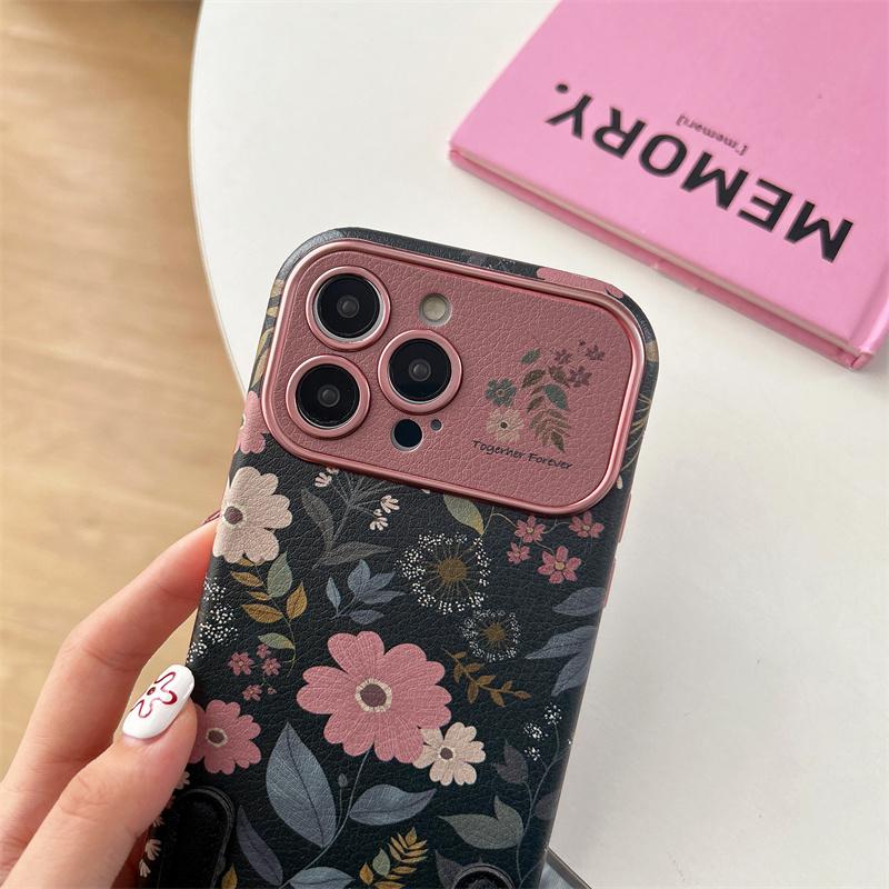 Fashion Retro Chrysanthemum Phone Case For iPhone 13 15 14 16 17 Pro Max Wrist Strap Cover Shockproof Funda
