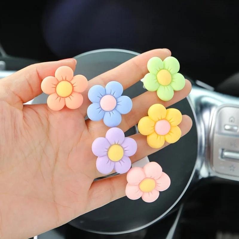 6-Piece/Set Flower Car Exhaust Clip Daisy Air Conditioner Clip Fragrance Free Car Interior Girl Gift