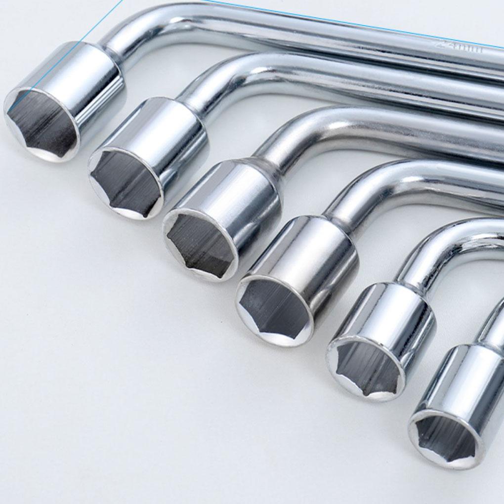 Compact And Comfortable Grip Car Wheel Wrench For Quick And Easy Tire Changes Efficient Metal Key Socket Spanner, Silver, 17mm