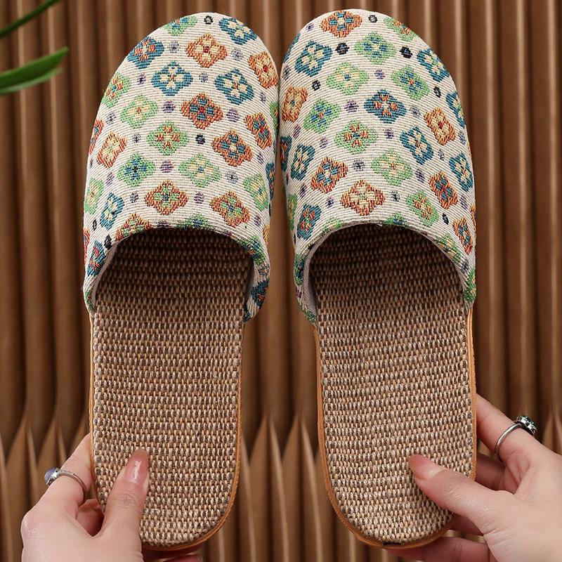 Women's Ethnic Floral Linen Sandals - Breathable Toe-Cover Slippers for Home