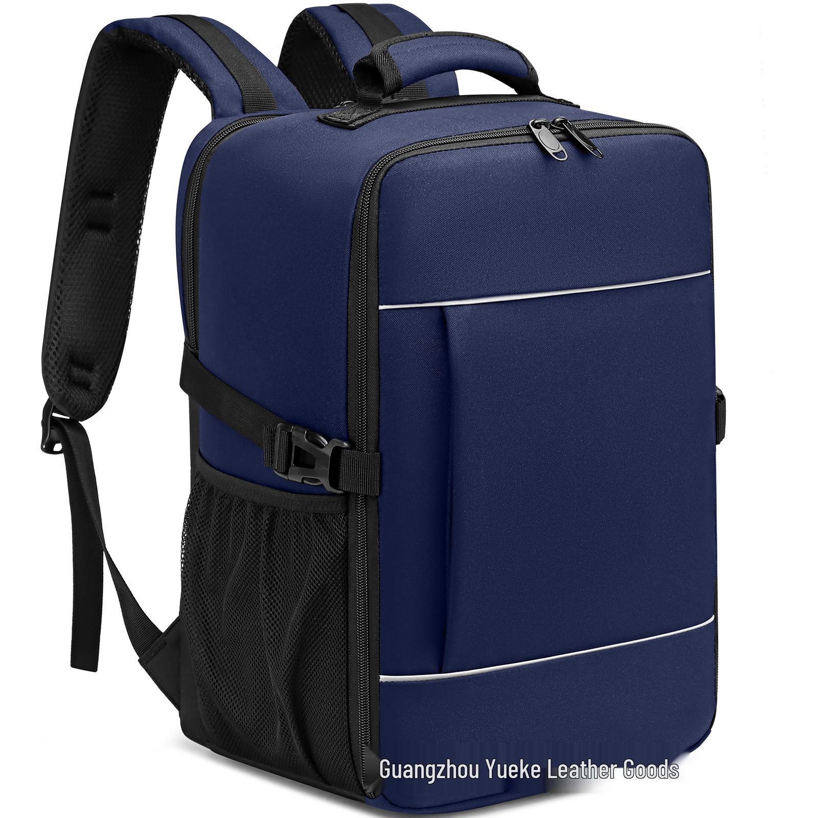 

Water-Repellent Business Carry-on Backpack with Reflective Strips, Compliant with European Aviation Standards 40x25x20cm