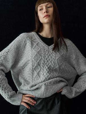 GENERALIDEA Wool Cable Raglan V-Neck Pullover [Light Grey] / Wbd3L05525