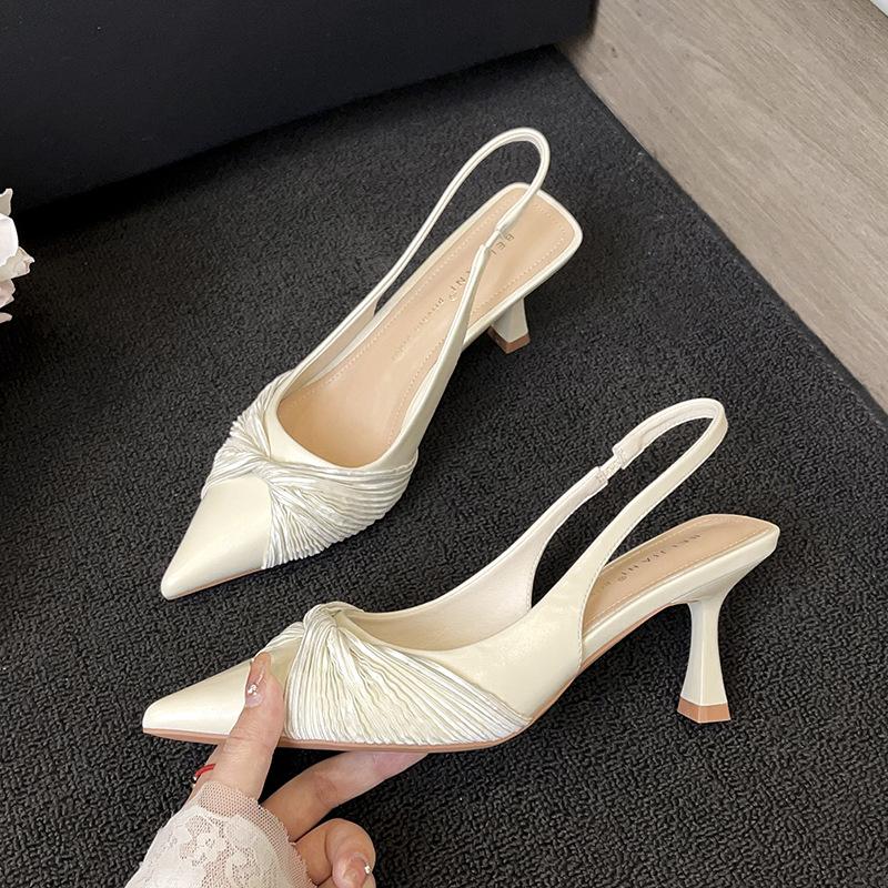 

Сатиновые туфли с игривым темпераментом, светские, с острым носком, на тонком высоком каблуке, одинарные, с задним ремешком, с закрытым носком, сандалии для улицы 39