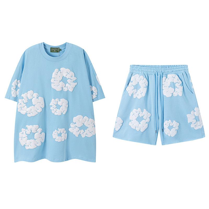 New Trendy Short-sleeved Short-pants Set with Foam Printing - Suitable for Both Men and Women, for Casual Wear.