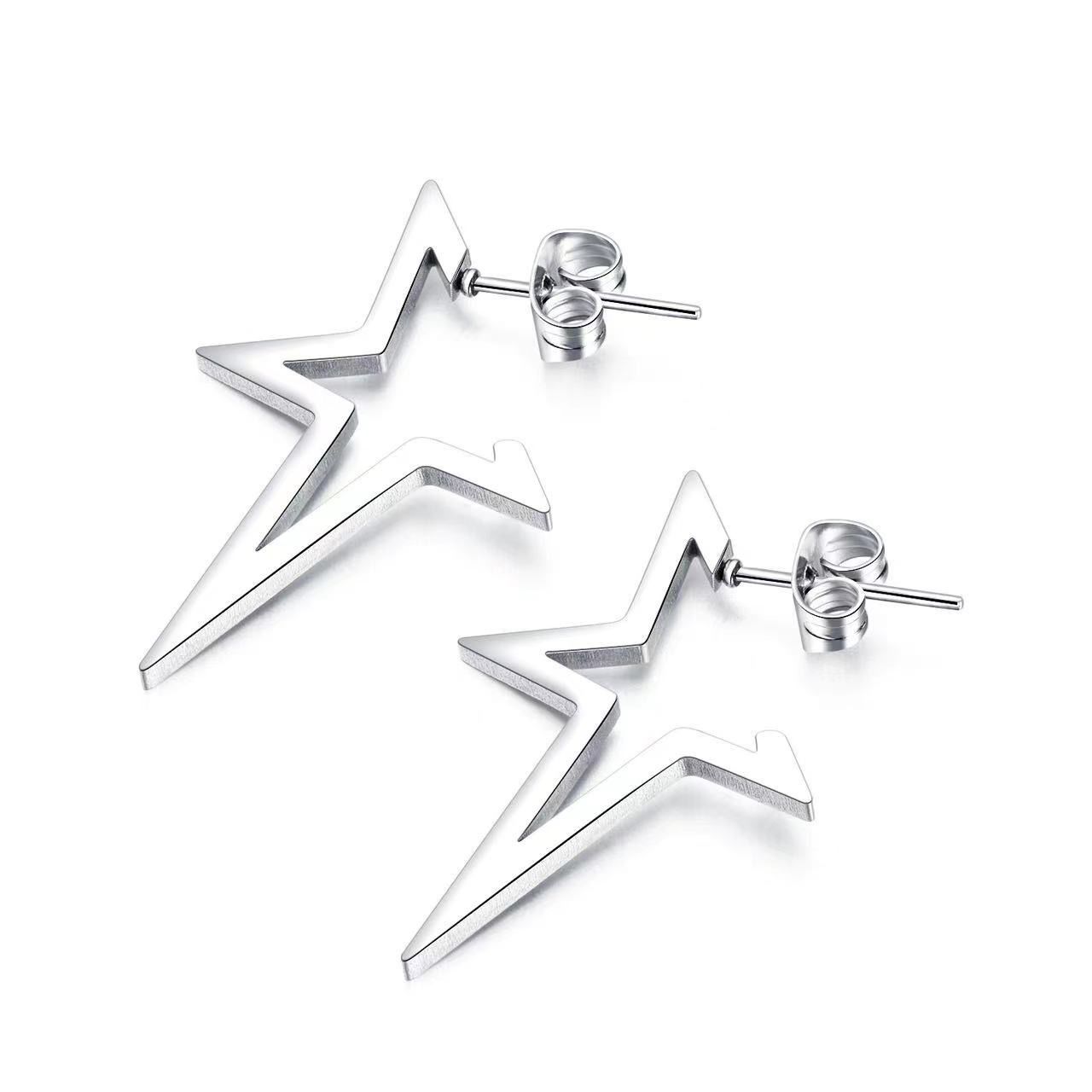 

Retro Geometric Minimalist Earrings For Women, Fashionable Pentagonal Star Earrings, Versatile And Stylish Earrings For Daily Use серебряный