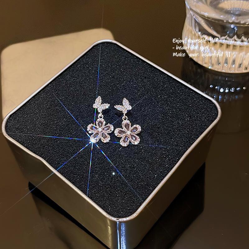 

Серьги-игл с длинными кисточками из розового циркония S925 Silver Flower — элегантные и универсальные A766 серебряный