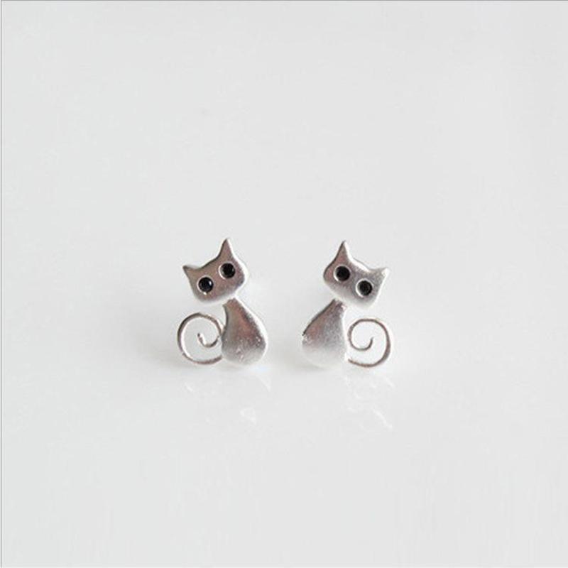 Cute Black Eyes Crystal Cat Stud Earrings for Teens Fashion Jewelry for Daily School Wear Birthday Gift for Girls