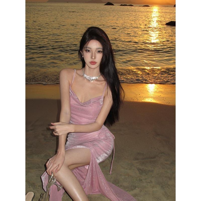 Holiday Moon Powder French Knitted Suspender Dress Temperament Thin Annual Meeting Evening Dress Women's High Sense