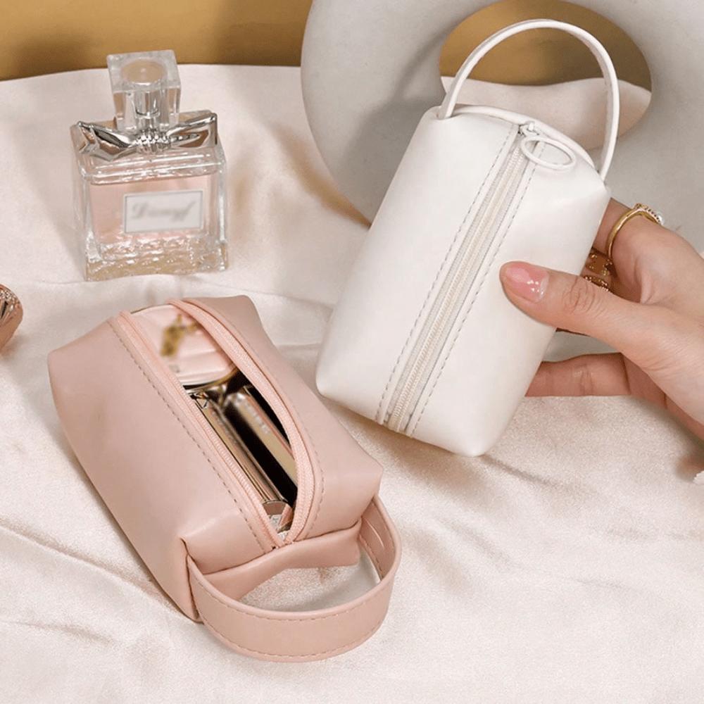 High Capacity Portable Lipstick Cosmetic Bag Mini Key Coin Purse PU Leather Bag For Jewelry Makeup Travel Toiletry Organizer Essentials