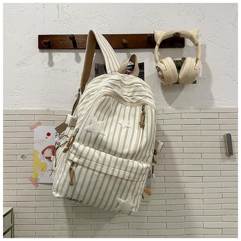 Striped backpack, large-capacity high school backpack, new lightweight schoolbag for junior high school students in the school season