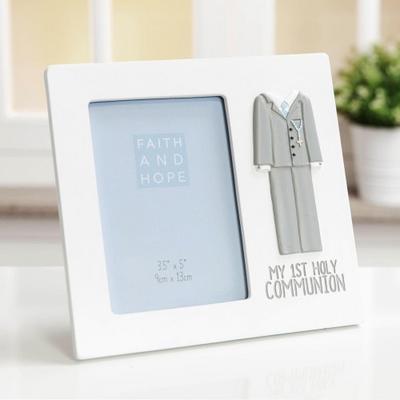 Faith & Hope White Resin Communion Suit Frame 3.5 X 5