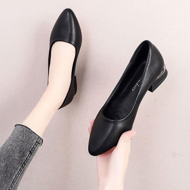 

Рабочая обувь женская профессиональная обувь на высоком каблуке черная кожаная обувь кожаная обувь для работы на работу собеседование на работу маленькая кожаная обувь 35 чёрный