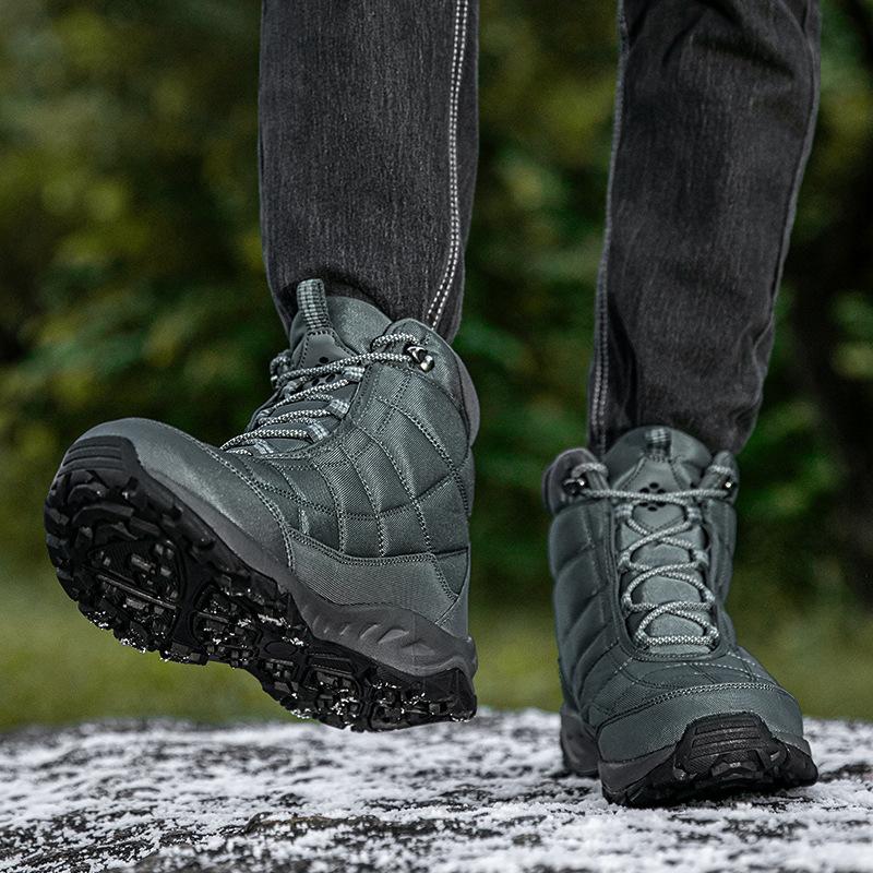 Large size outdoor snow boots high top classic velvet cotton shoes daily warm and comfortable in winter