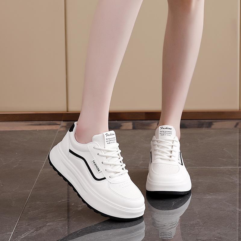 Platform-soled fashion versatile little white shoes women's 2025 spring new Korean version low-top casual sports board shoes HXX-H138