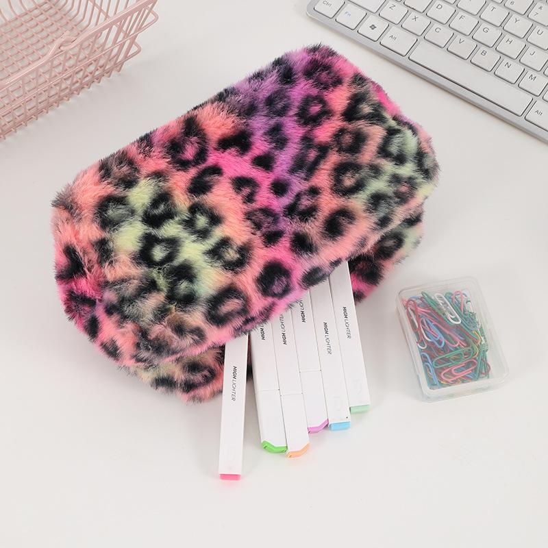 Leopard Pattern Plush Octagonal Cosmetic Bag Women Makeup Bag Skincare Organizer Makeup Pouch Travel Organizer Bags Toiletry Bag