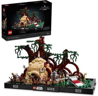 LEGO Star Wars 75330 Diorama: Jedi Training On Dagobah
