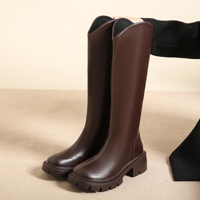 

Маленькие ботинки женские 2025 новые осенние черные ботинки тонкие взрывные средней высоты рыцарские женские ботинки 40 коричневый