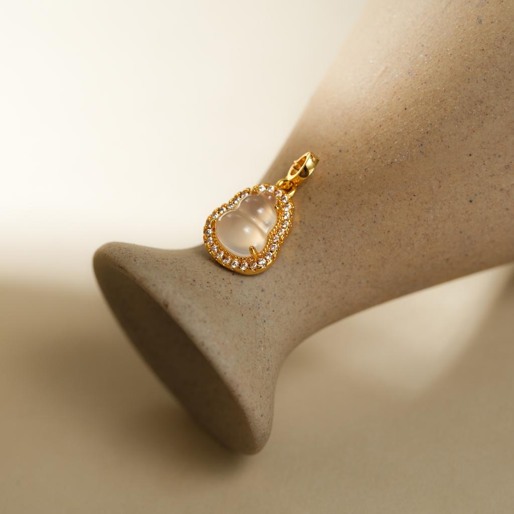 TANGPEI New Chinese-style Gold Women's Pendant 'Brilliant Moonlight'-Dainty Single-piece Fu-Lu Gourd Charm Alloy Clavicle Chain