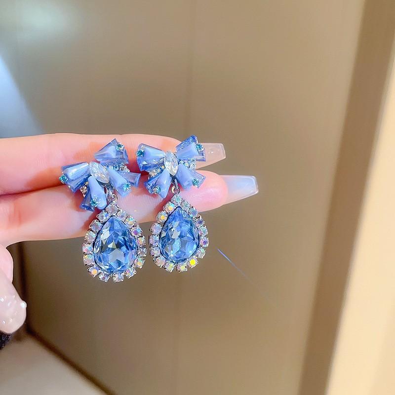 Silver Needle Korean Diamond Bow Earrings Versatile Fashion Temperament Earrings Niche Design Earrings Light Luxury Premium Sense