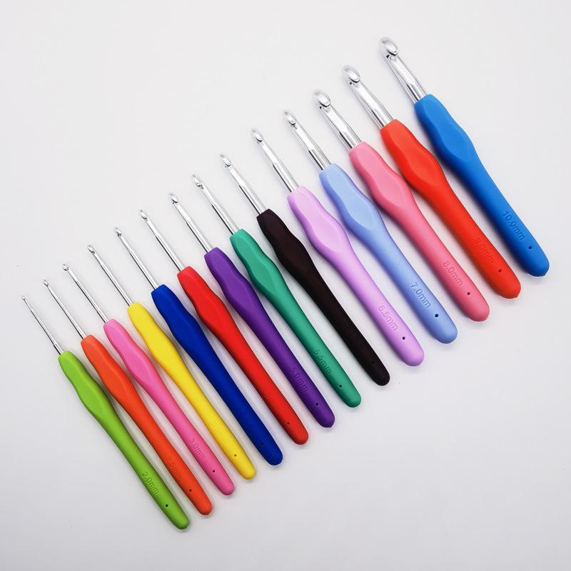 BEPAN 12pcs/SET TPR Soft Grip Handle Crochet Hook Set Solid Metal Ergonomic Durable Yarn Knitting DIY Craft Tools Crocheting